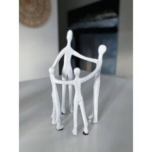 Modern Abstract Family Sculpture Small – Minimalist White Home Decor Statue